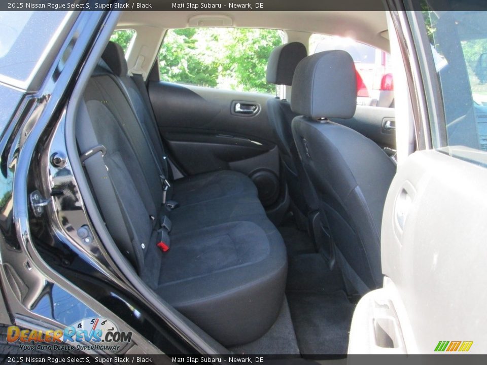 2015 Nissan Rogue Select S Super Black / Black Photo #18