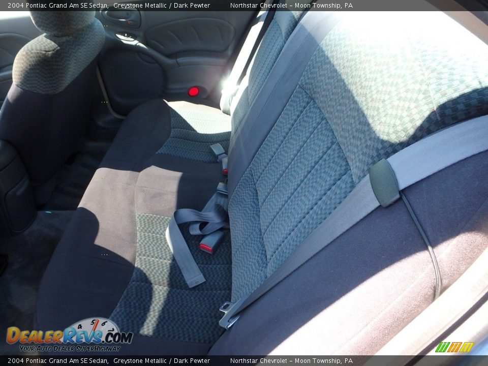 2004 Pontiac Grand Am SE Sedan Greystone Metallic / Dark Pewter Photo #9
