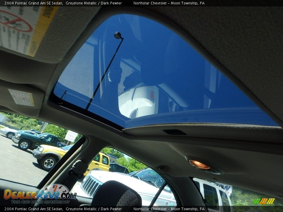 2004 Pontiac Grand Am SE Sedan Greystone Metallic / Dark Pewter Photo #12
