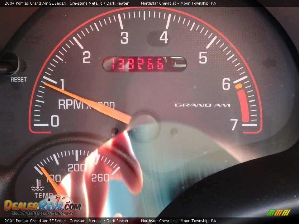 2004 Pontiac Grand Am SE Sedan Greystone Metallic / Dark Pewter Photo #15