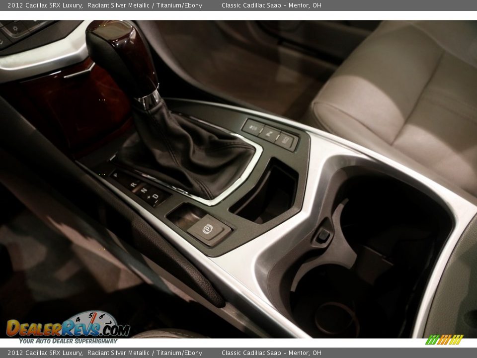 2012 Cadillac SRX Luxury Radiant Silver Metallic / Titanium/Ebony Photo #10