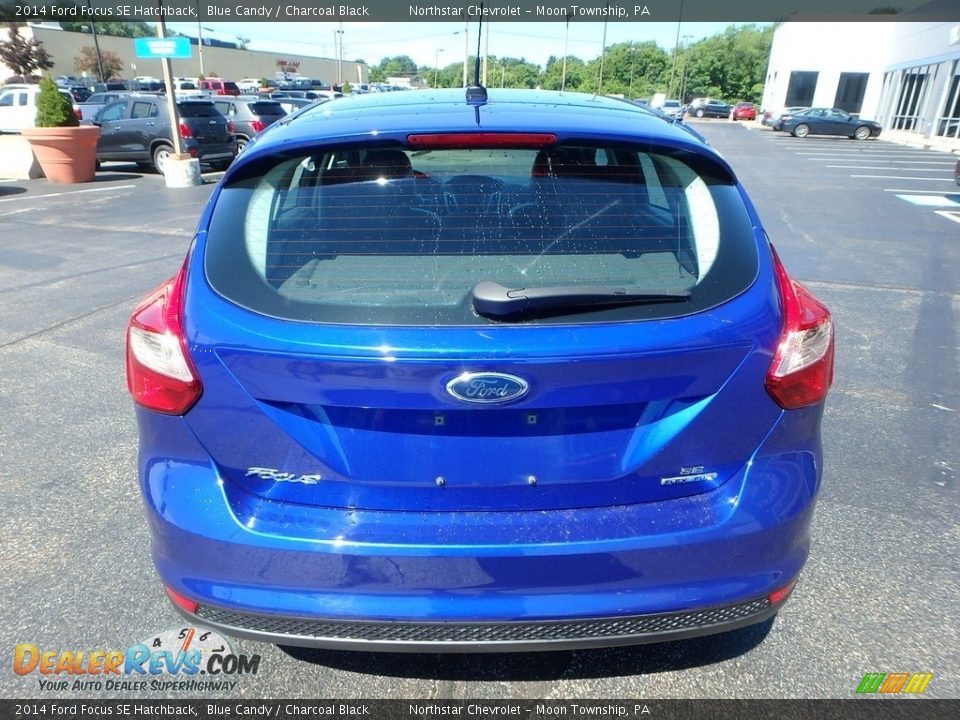 2014 Ford Focus SE Hatchback Blue Candy / Charcoal Black Photo #6