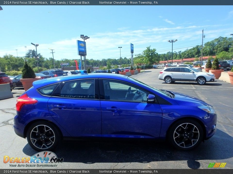 2014 Ford Focus SE Hatchback Blue Candy / Charcoal Black Photo #10