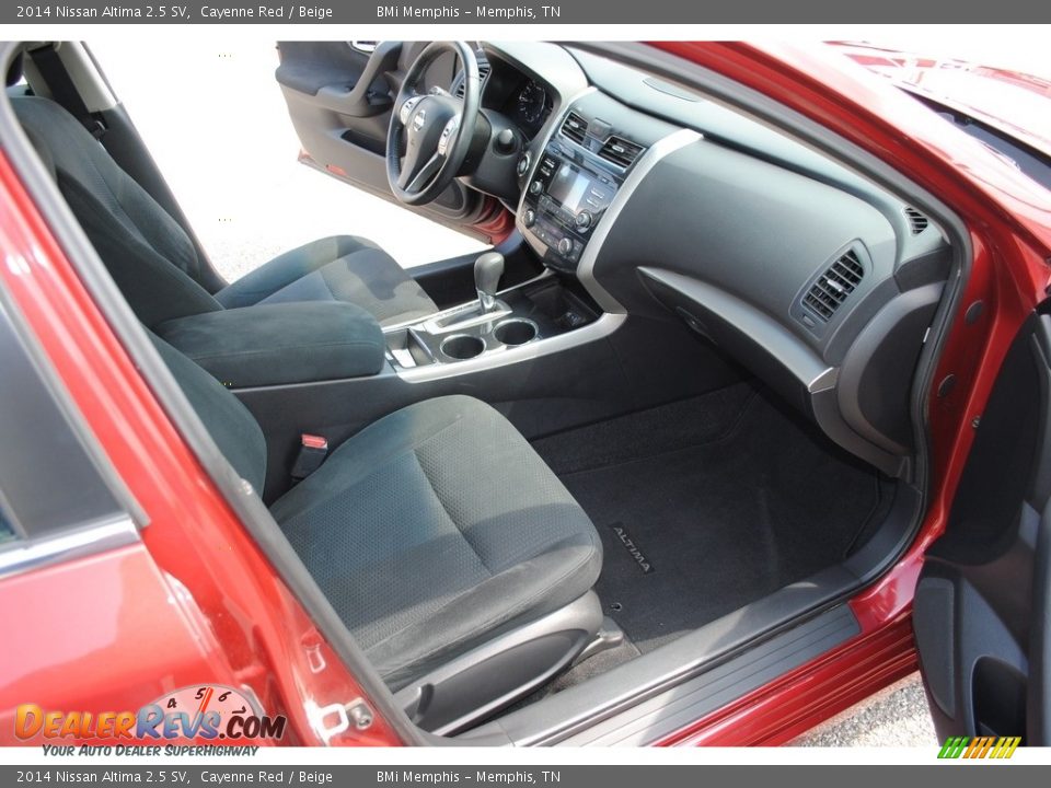 2014 Nissan Altima 2.5 SV Cayenne Red / Beige Photo #25