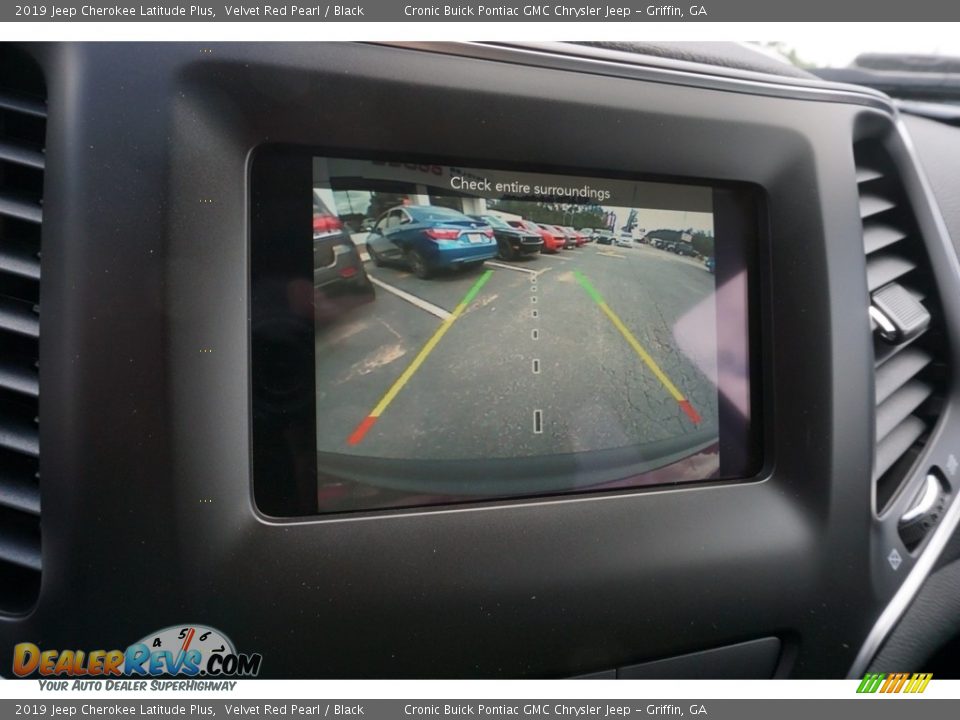 2019 Jeep Cherokee Latitude Plus Velvet Red Pearl / Black Photo #6