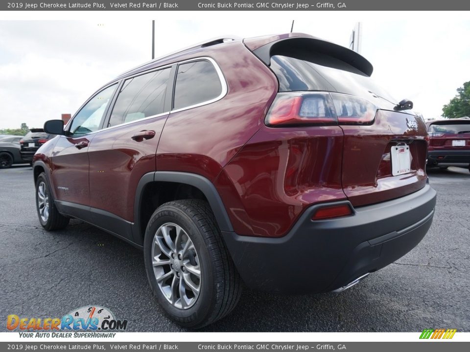 2019 Jeep Cherokee Latitude Plus Velvet Red Pearl / Black Photo #13