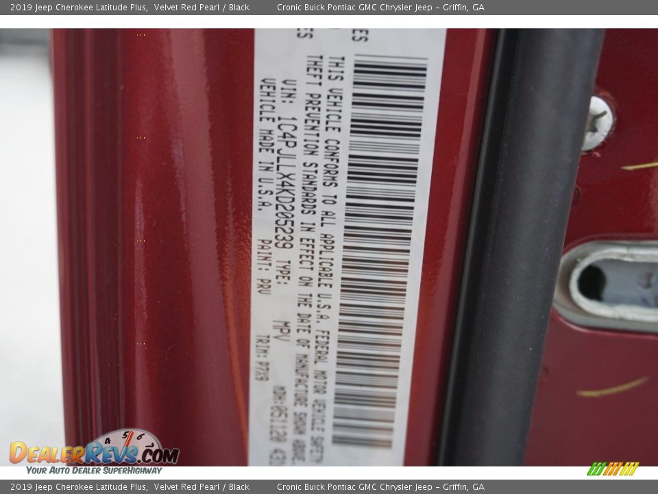 2019 Jeep Cherokee Latitude Plus Velvet Red Pearl / Black Photo #14