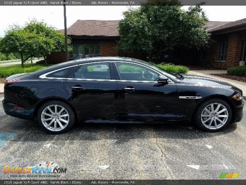 Narvik Black 2018 Jaguar XJ R-Sport AWD Photo #6