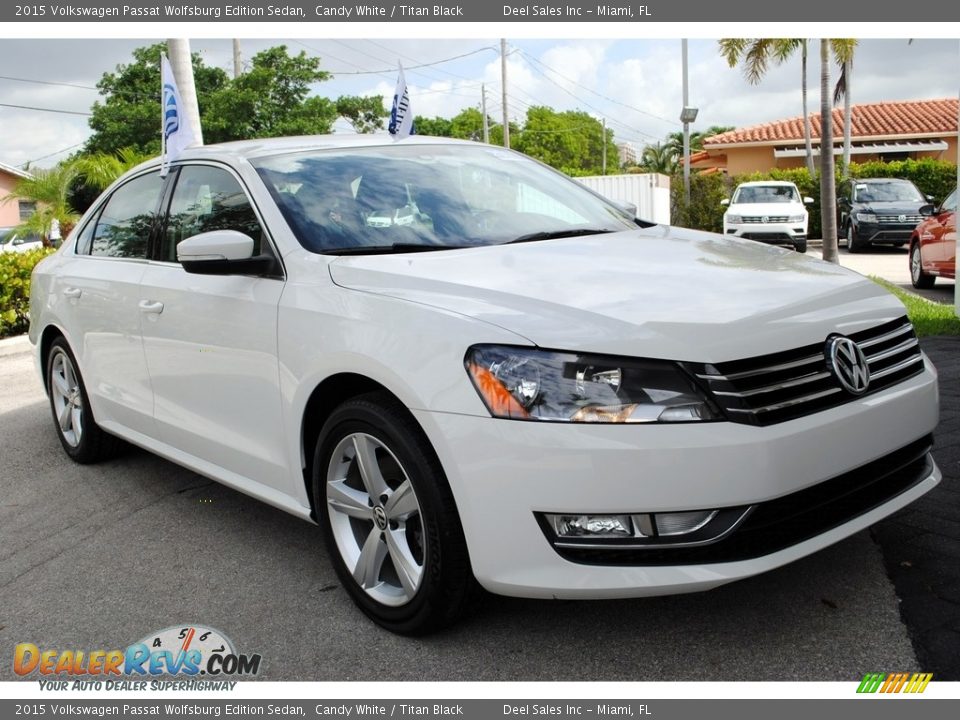 2015 Volkswagen Passat Wolfsburg Edition Sedan Candy White / Titan Black Photo #2