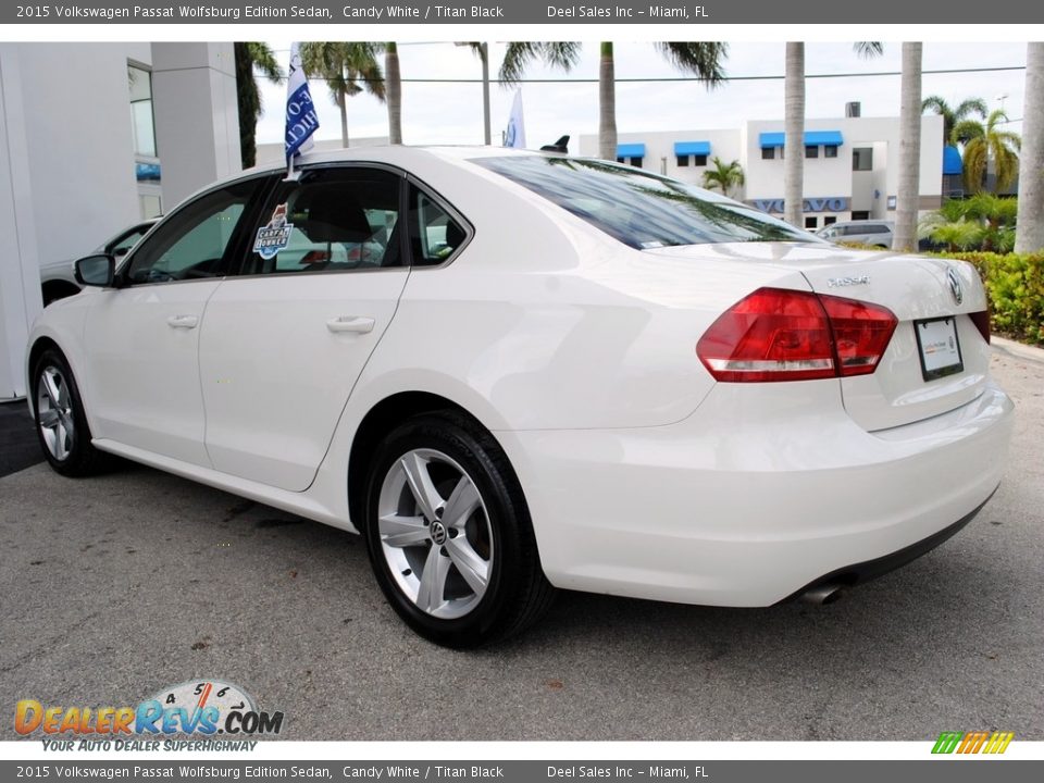 2015 Volkswagen Passat Wolfsburg Edition Sedan Candy White / Titan Black Photo #7