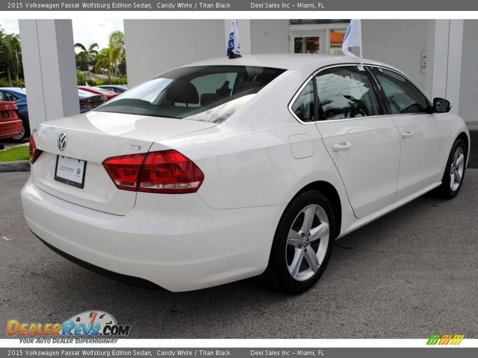 2015 Volkswagen Passat Wolfsburg Edition Sedan Candy White / Titan Black Photo #10