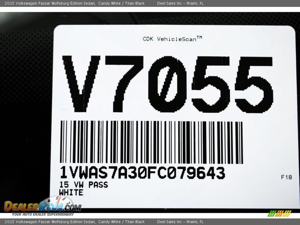 2015 Volkswagen Passat Wolfsburg Edition Sedan Candy White / Titan Black Photo #20