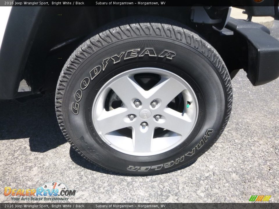 2016 Jeep Wrangler Sport Bright White / Black Photo #2