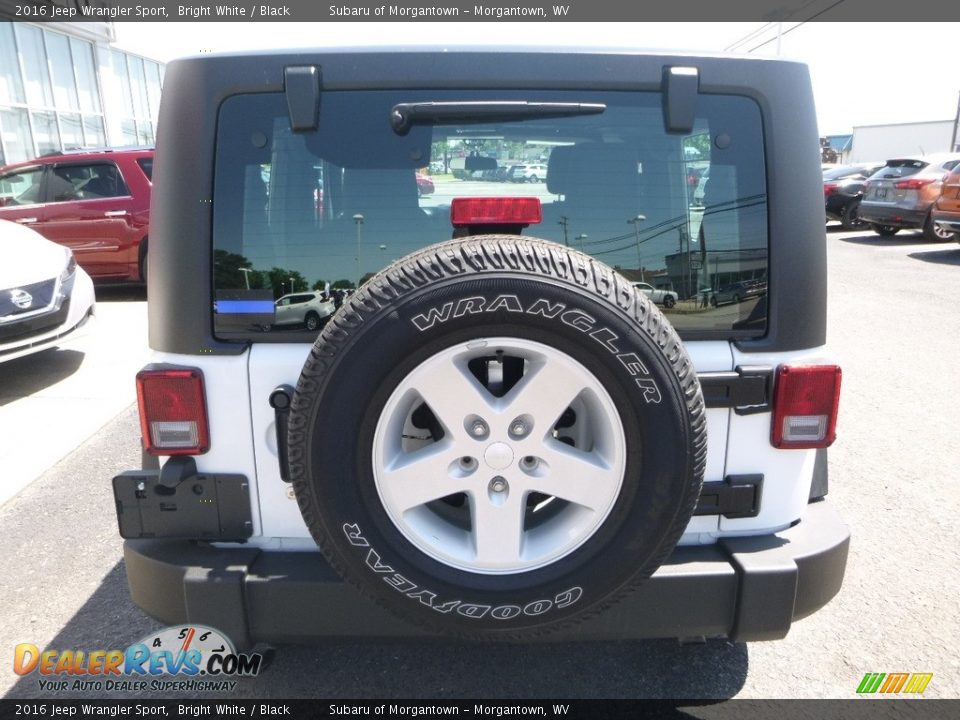 2016 Jeep Wrangler Sport Bright White / Black Photo #5