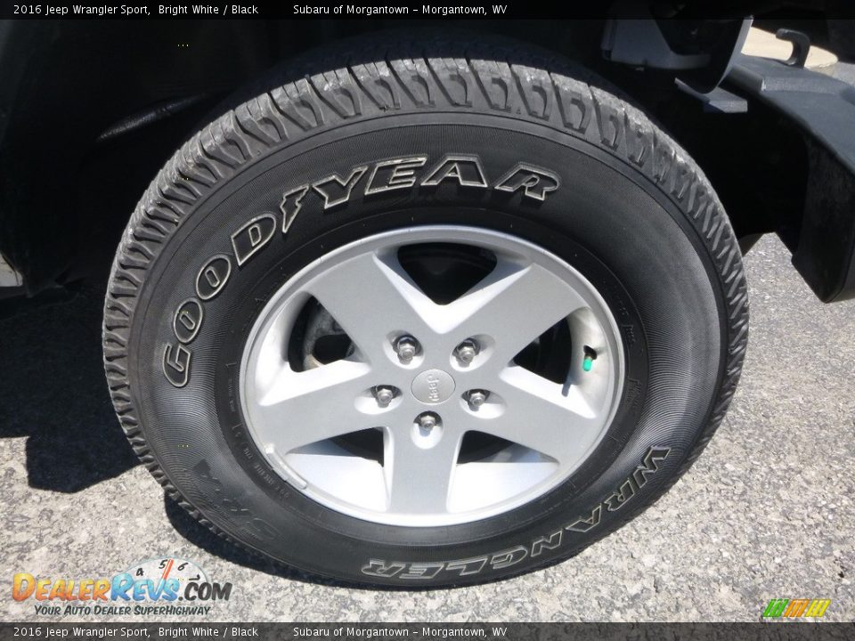 2016 Jeep Wrangler Sport Bright White / Black Photo #10