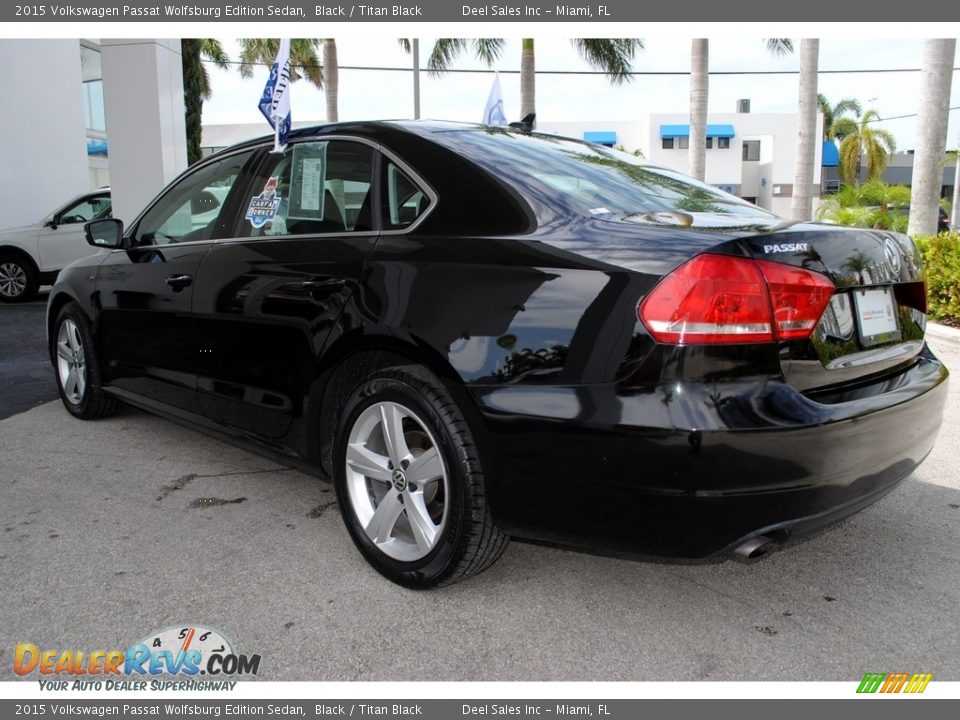 2015 Volkswagen Passat Wolfsburg Edition Sedan Black / Titan Black Photo #5