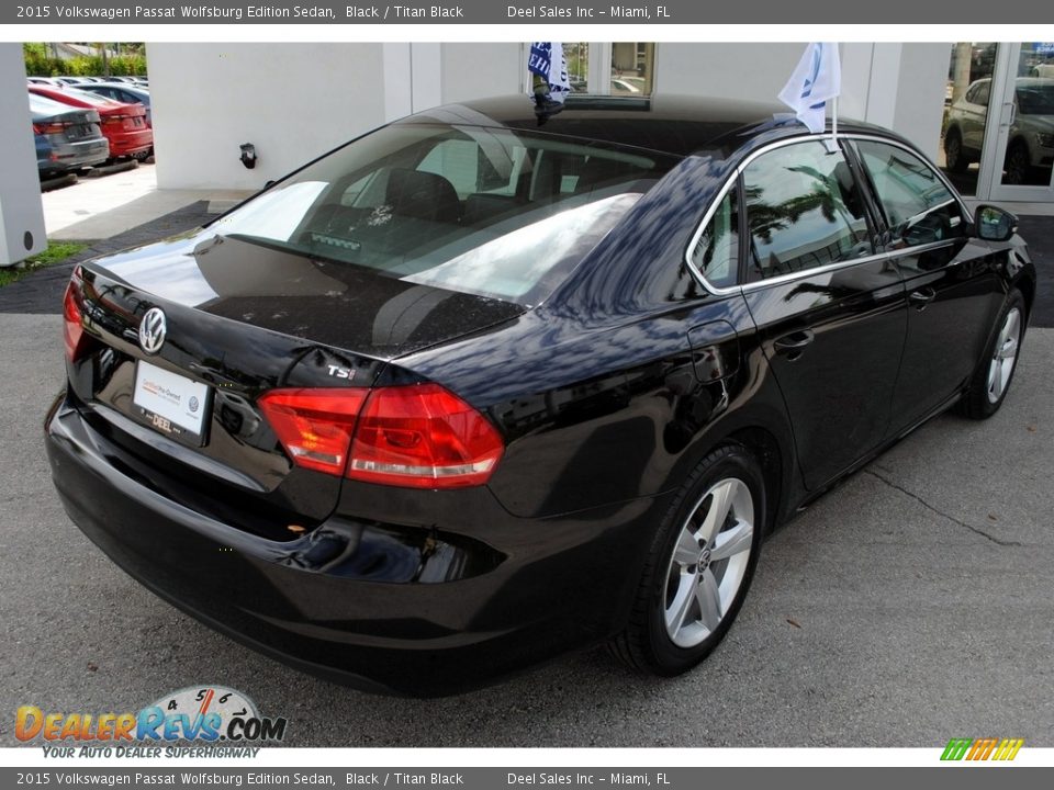 2015 Volkswagen Passat Wolfsburg Edition Sedan Black / Titan Black Photo #7