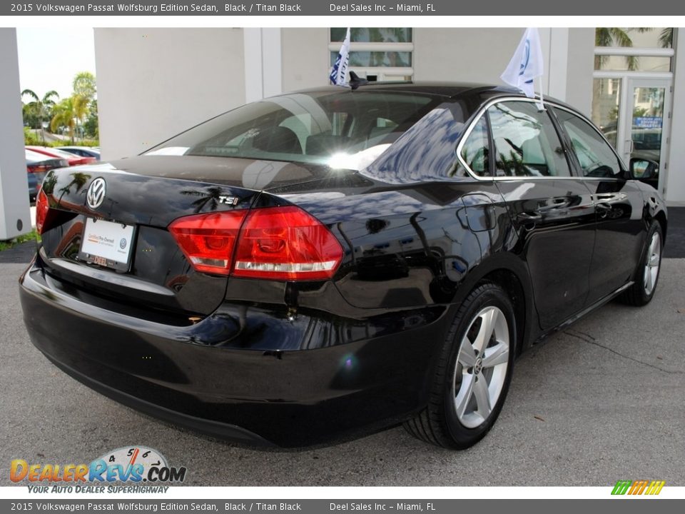 2015 Volkswagen Passat Wolfsburg Edition Sedan Black / Titan Black Photo #8