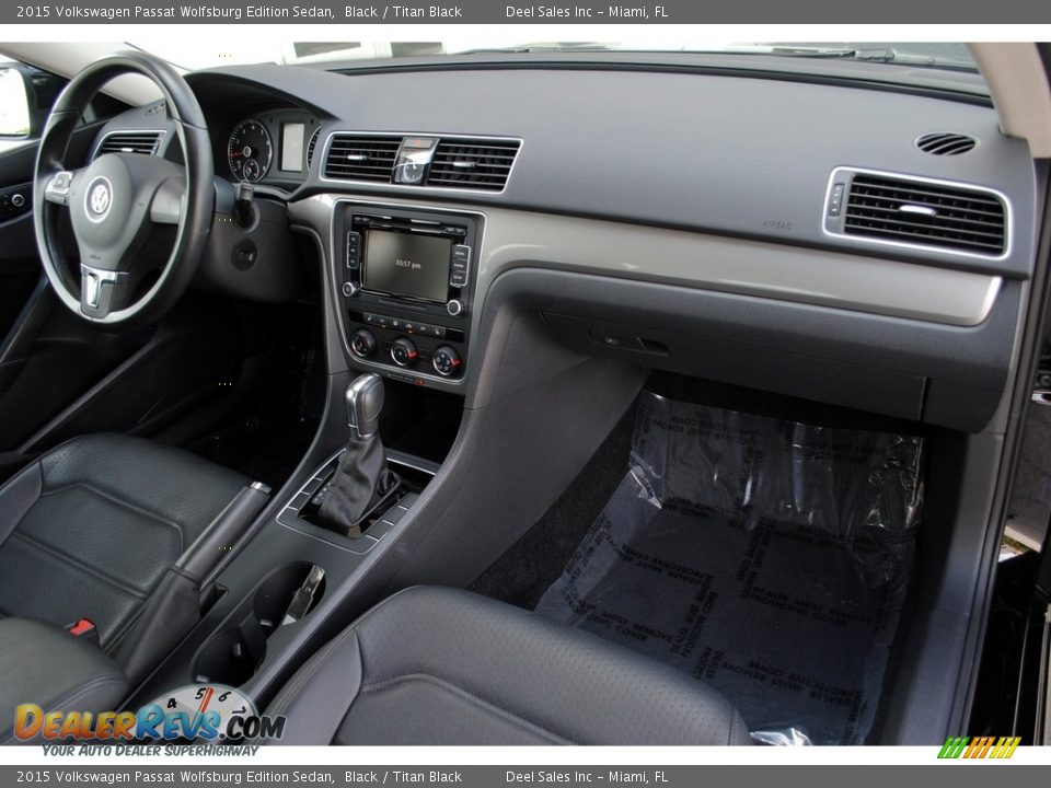2015 Volkswagen Passat Wolfsburg Edition Sedan Black / Titan Black Photo #16
