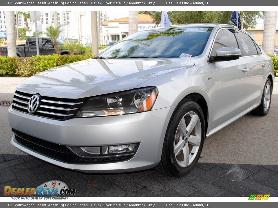 2015 Volkswagen Passat Wolfsburg Edition Sedan Reflex Silver Metallic / Moonrock Gray Photo #5