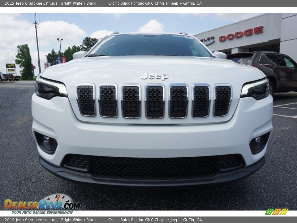 2019 Jeep Cherokee Latitude Bright White / Black Photo #2