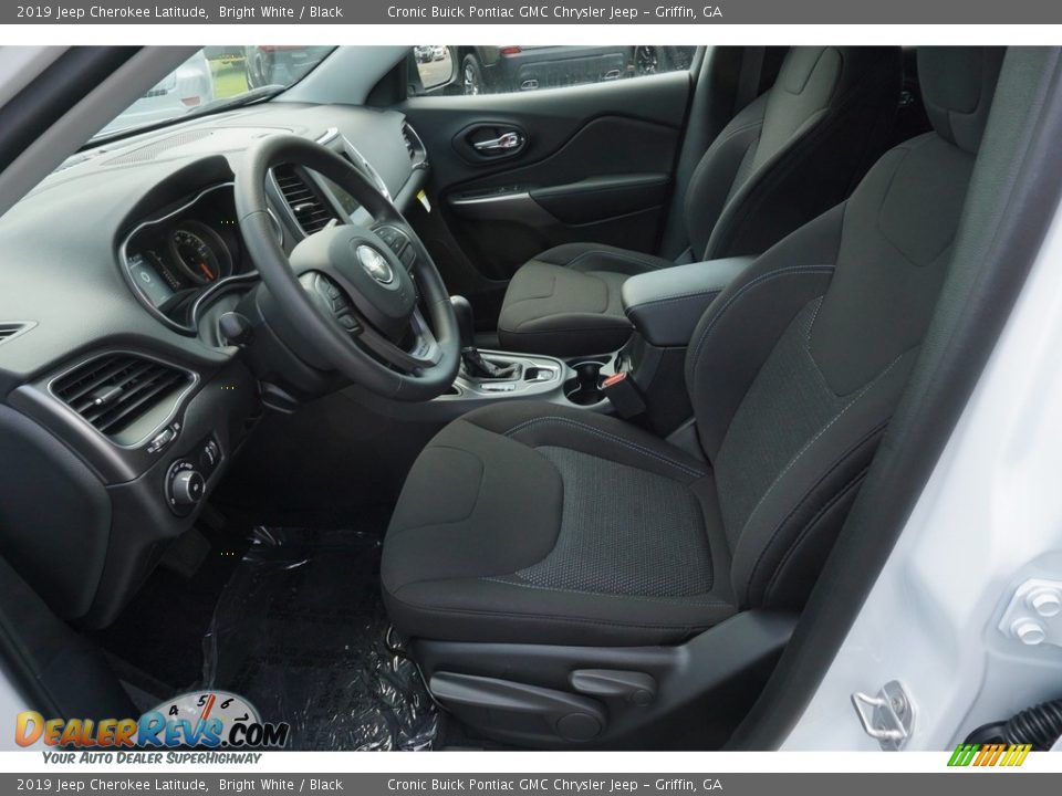 2019 Jeep Cherokee Latitude Bright White / Black Photo #4