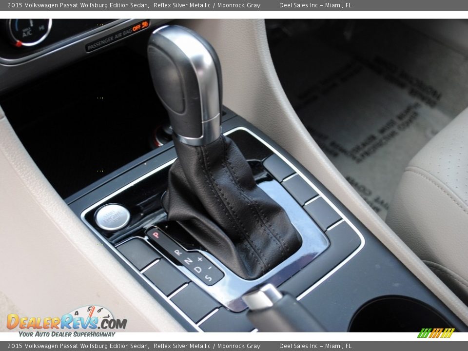 2015 Volkswagen Passat Wolfsburg Edition Sedan Reflex Silver Metallic / Moonrock Gray Photo #15