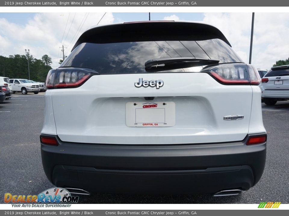 2019 Jeep Cherokee Latitude Bright White / Black Photo #12