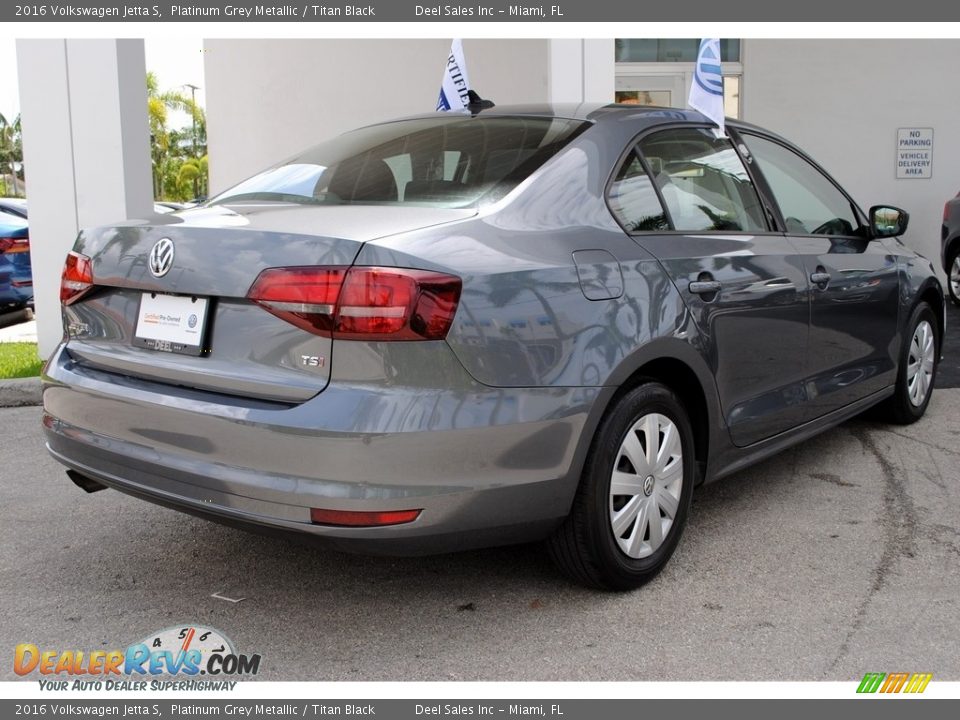 2016 Volkswagen Jetta S Platinum Grey Metallic / Titan Black Photo #10