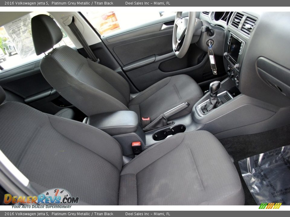 2016 Volkswagen Jetta S Platinum Grey Metallic / Titan Black Photo #19