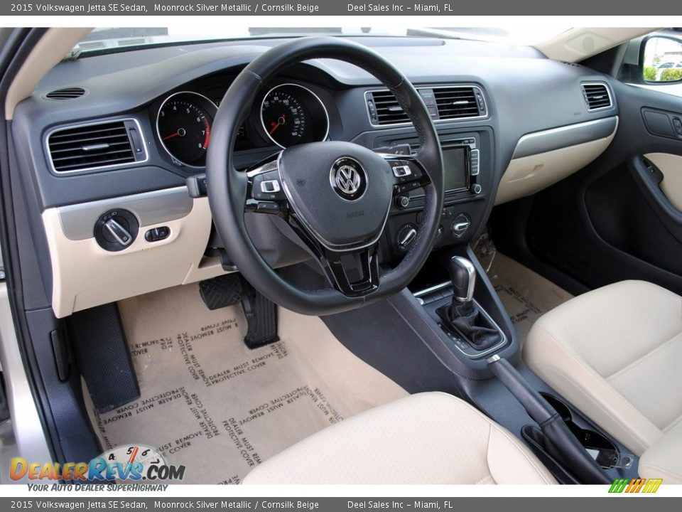 2015 Volkswagen Jetta SE Sedan Moonrock Silver Metallic / Cornsilk Beige Photo #17