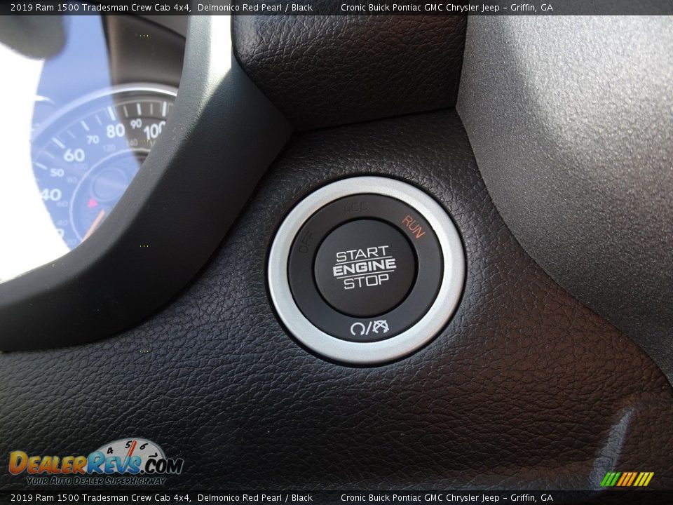 2019 Ram 1500 Tradesman Crew Cab 4x4 Delmonico Red Pearl / Black Photo #8