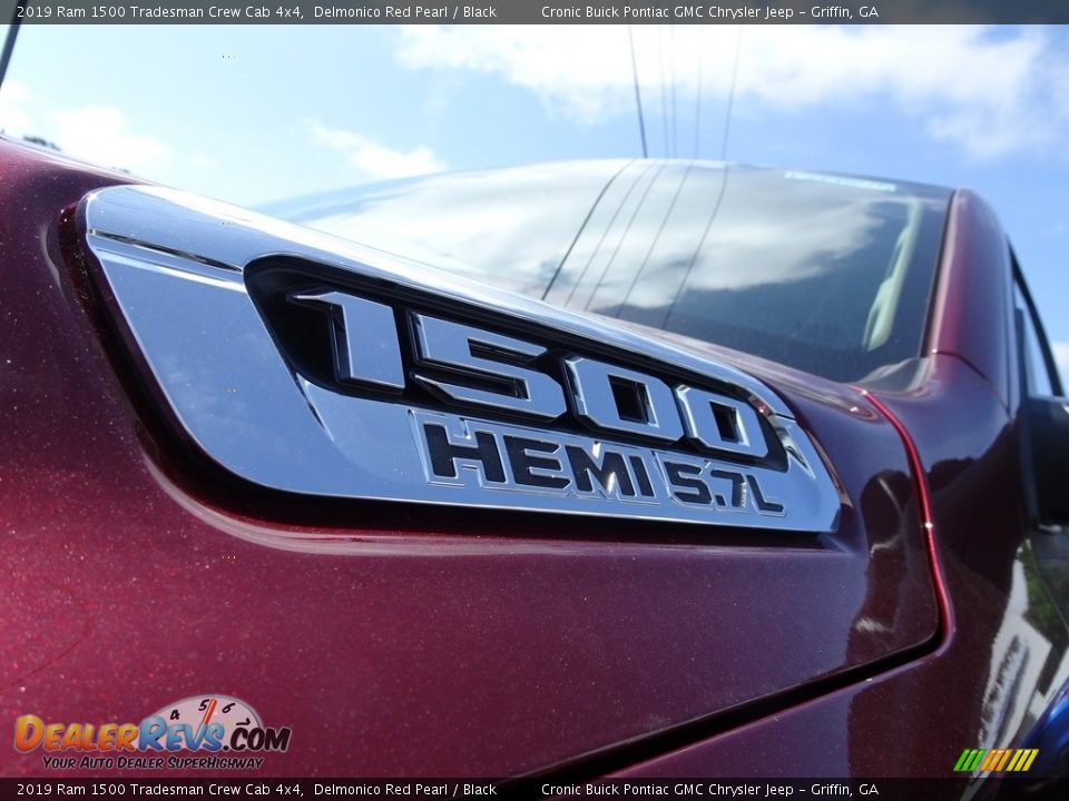 2019 Ram 1500 Tradesman Crew Cab 4x4 Delmonico Red Pearl / Black Photo #11
