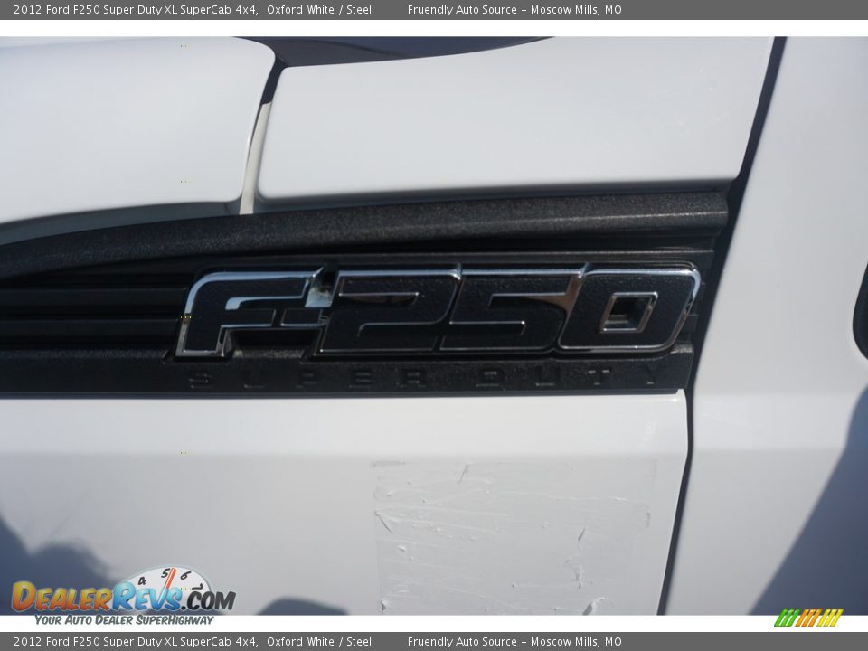 2012 Ford F250 Super Duty XL SuperCab 4x4 Oxford White / Steel Photo #21