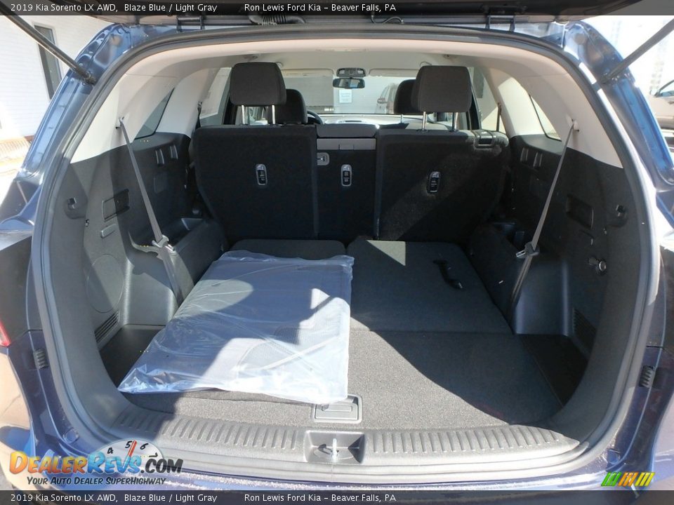 2019 Kia Sorento LX AWD Blaze Blue / Light Gray Photo #5