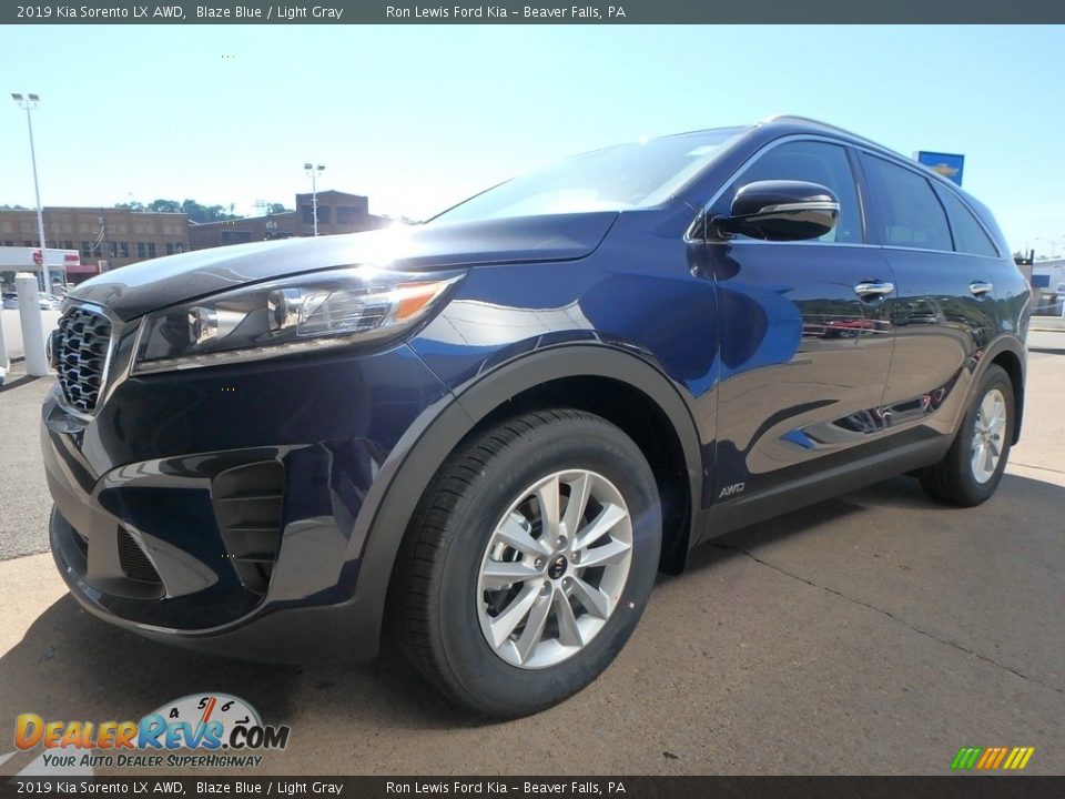 2019 Kia Sorento LX AWD Blaze Blue / Light Gray Photo #8