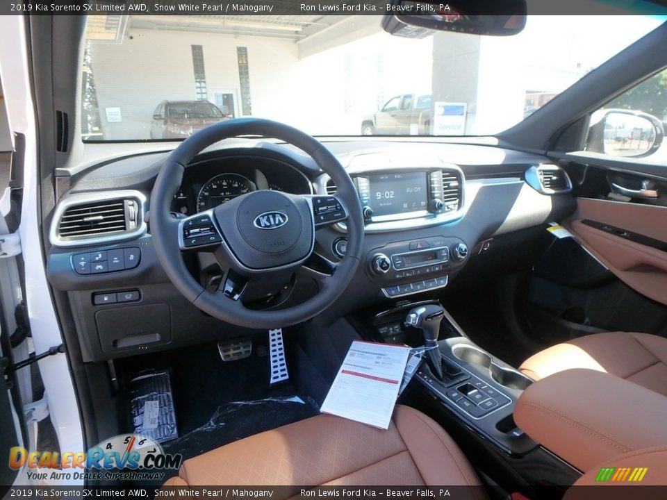 Mahogany Interior - 2019 Kia Sorento SX Limited AWD Photo #12