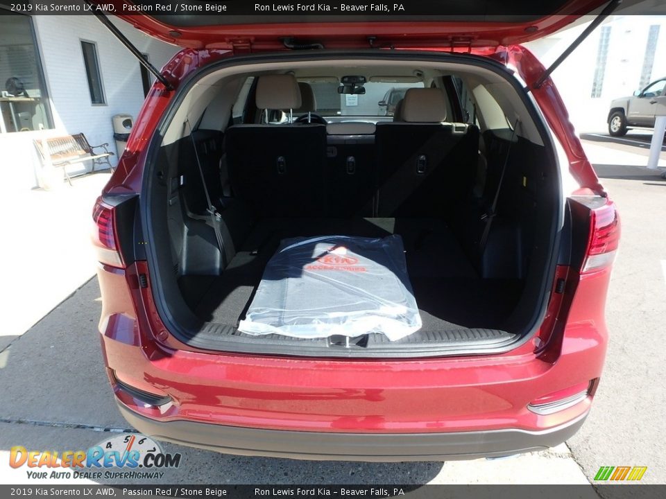 2019 Kia Sorento LX AWD Passion Red / Stone Beige Photo #5