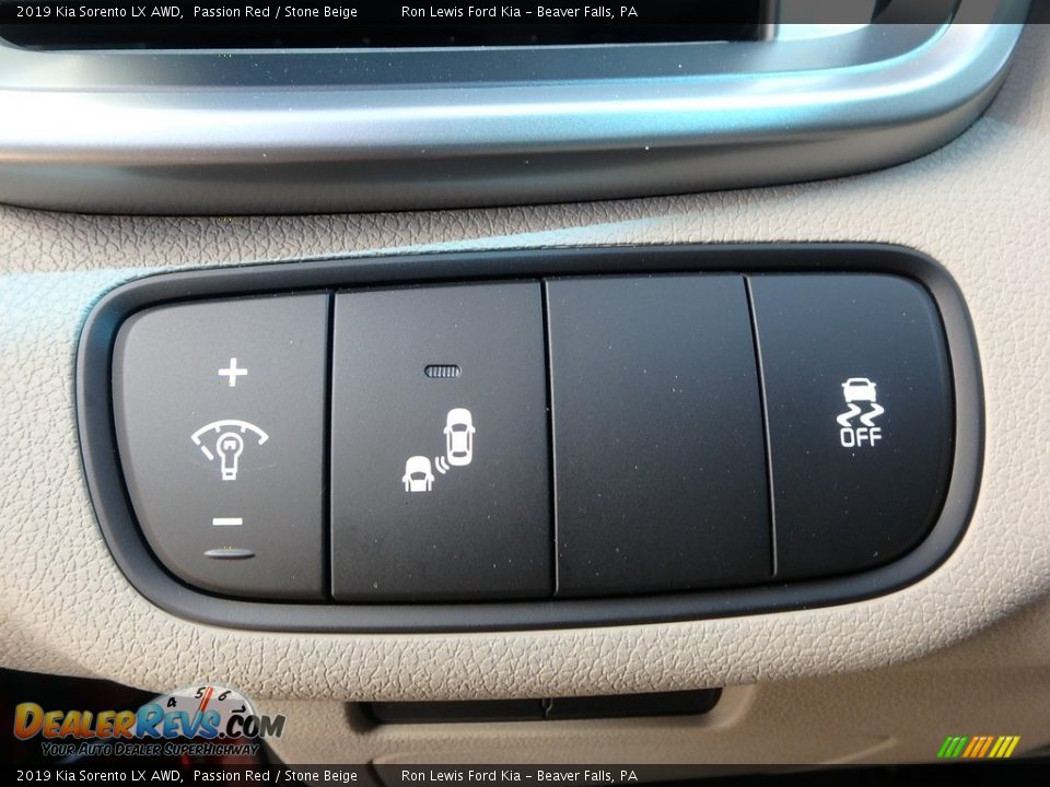 2019 Kia Sorento LX AWD Passion Red / Stone Beige Photo #16