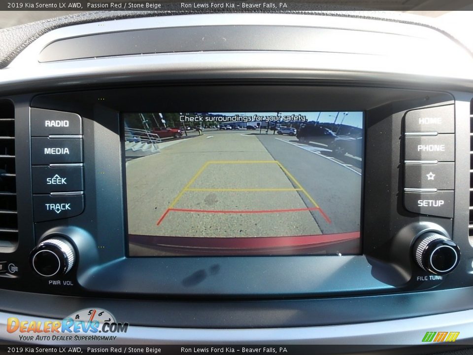 2019 Kia Sorento LX AWD Passion Red / Stone Beige Photo #20