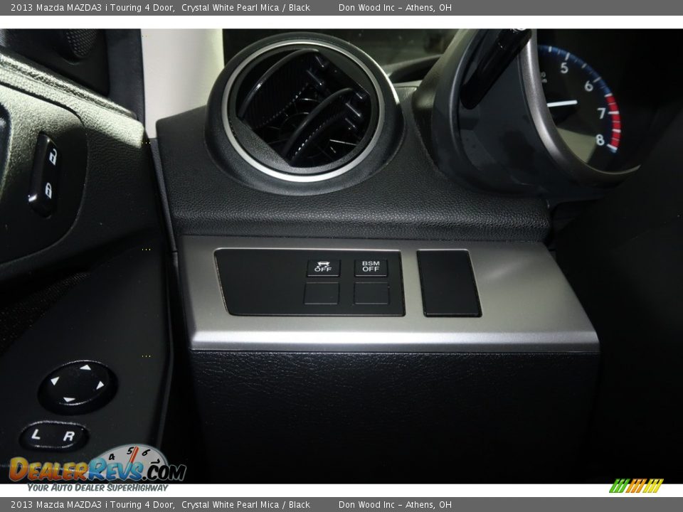 2013 Mazda MAZDA3 i Touring 4 Door Crystal White Pearl Mica / Black Photo #34