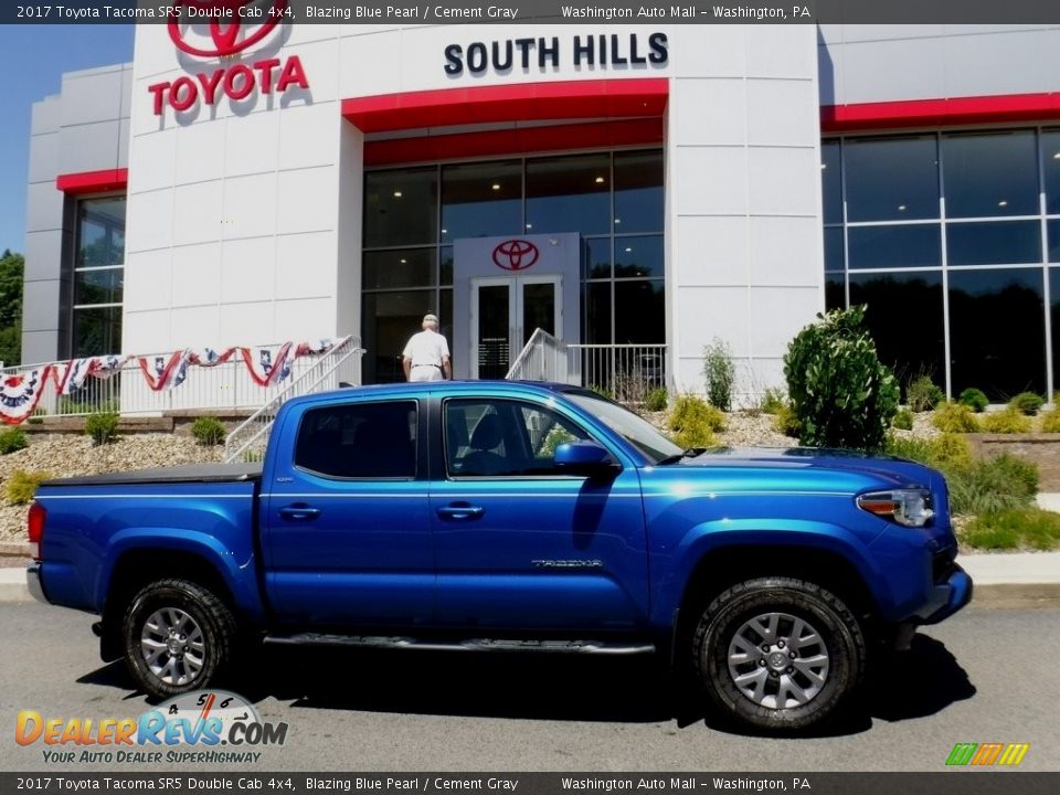 2017 Toyota Tacoma SR5 Double Cab 4x4 Blazing Blue Pearl / Cement Gray Photo #2