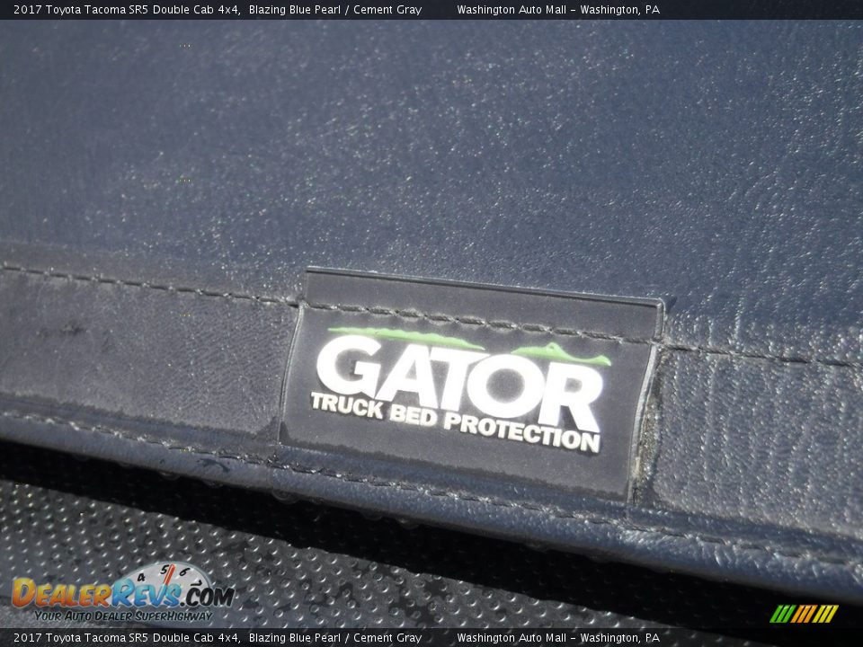 2017 Toyota Tacoma SR5 Double Cab 4x4 Blazing Blue Pearl / Cement Gray Photo #12