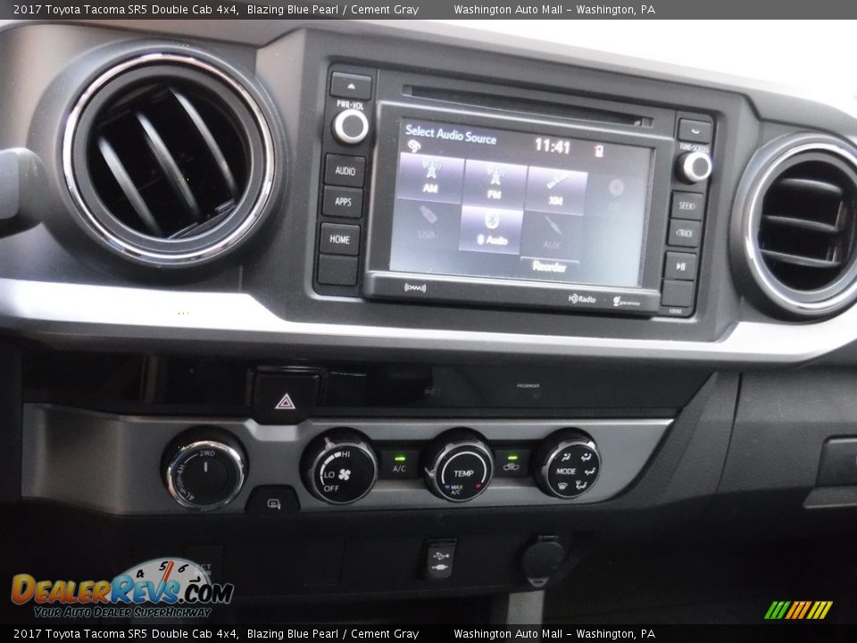 2017 Toyota Tacoma SR5 Double Cab 4x4 Blazing Blue Pearl / Cement Gray Photo #19