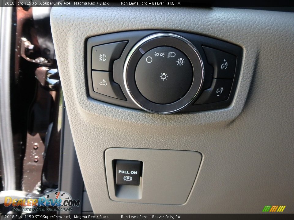 2018 Ford F150 STX SuperCrew 4x4 Magma Red / Black Photo #15
