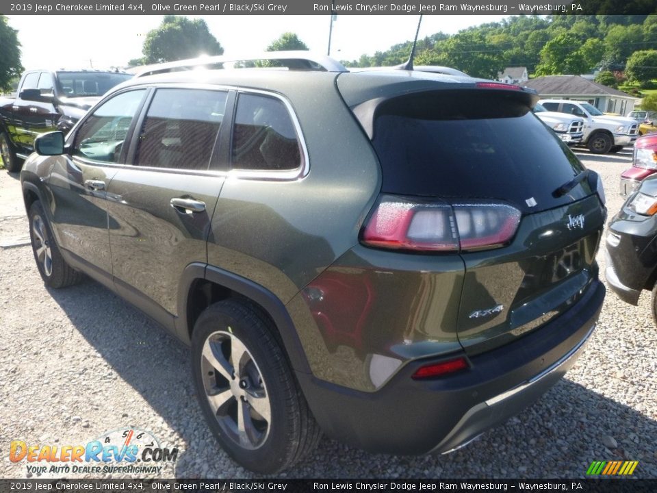2019 Jeep Cherokee Limited 4x4 Olive Green Pearl / Black/Ski Grey Photo #3