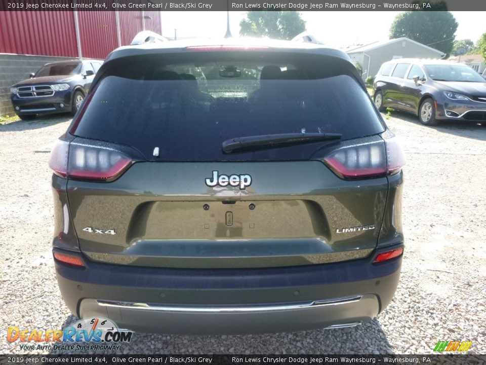 2019 Jeep Cherokee Limited 4x4 Olive Green Pearl / Black/Ski Grey Photo #4