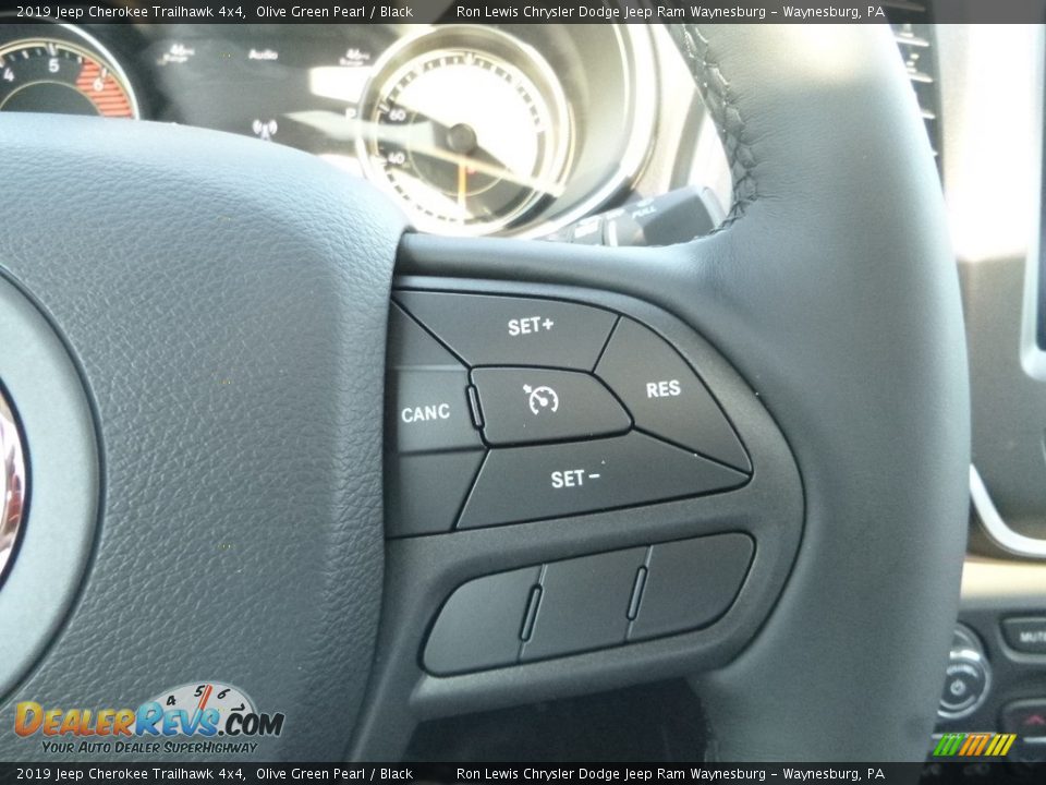 2019 Jeep Cherokee Trailhawk 4x4 Olive Green Pearl / Black Photo #18