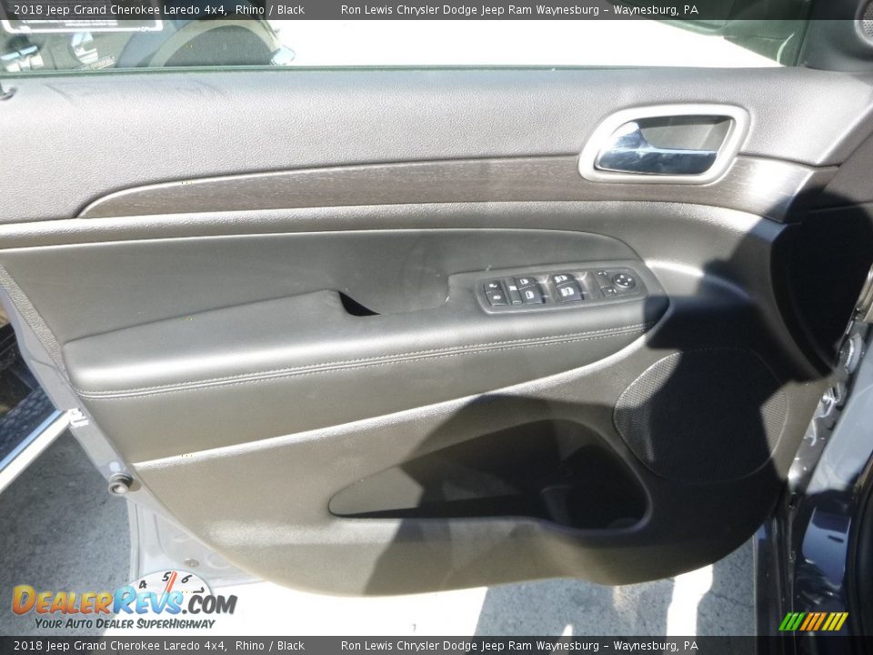2018 Jeep Grand Cherokee Laredo 4x4 Rhino / Black Photo #10