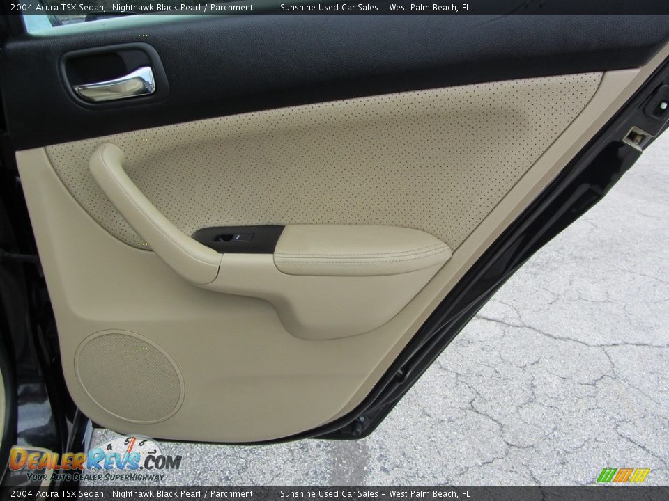 2004 Acura TSX Sedan Nighthawk Black Pearl / Parchment Photo #18